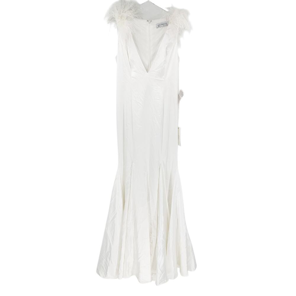 MAC DUGGAL Dress Size 8 Evening Gown NEW White Feather Shoulder V-Neck Column - Picture 6 of 10